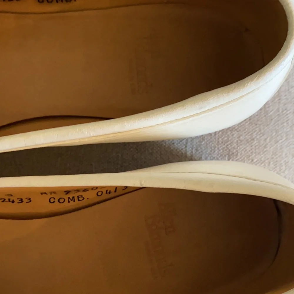 Allen Edmonds Charleston Penny Loafers Cream 10